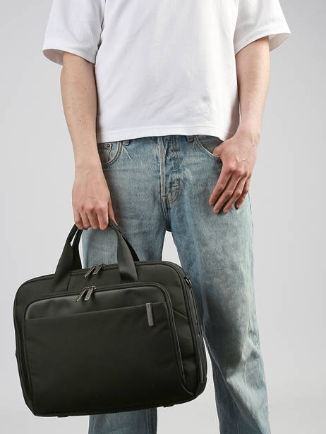 Porte Documents (main) Pc 15